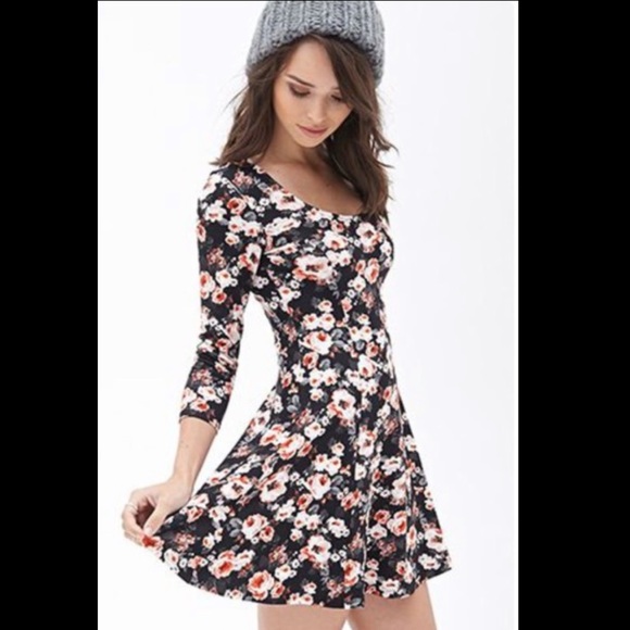 Forever 21 Dresses & Skirts - Forever 21 casual floral dress